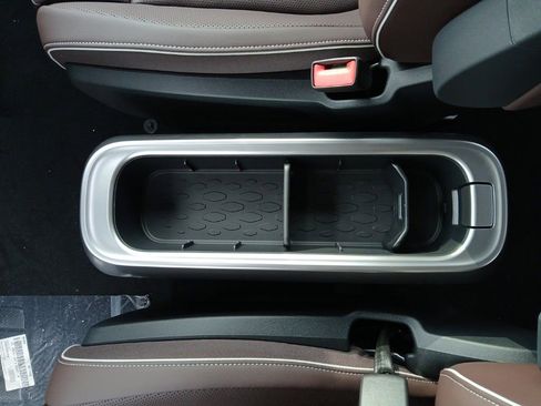 New 2025 Volkswagen ID. Buzz Pro S RWD image 25