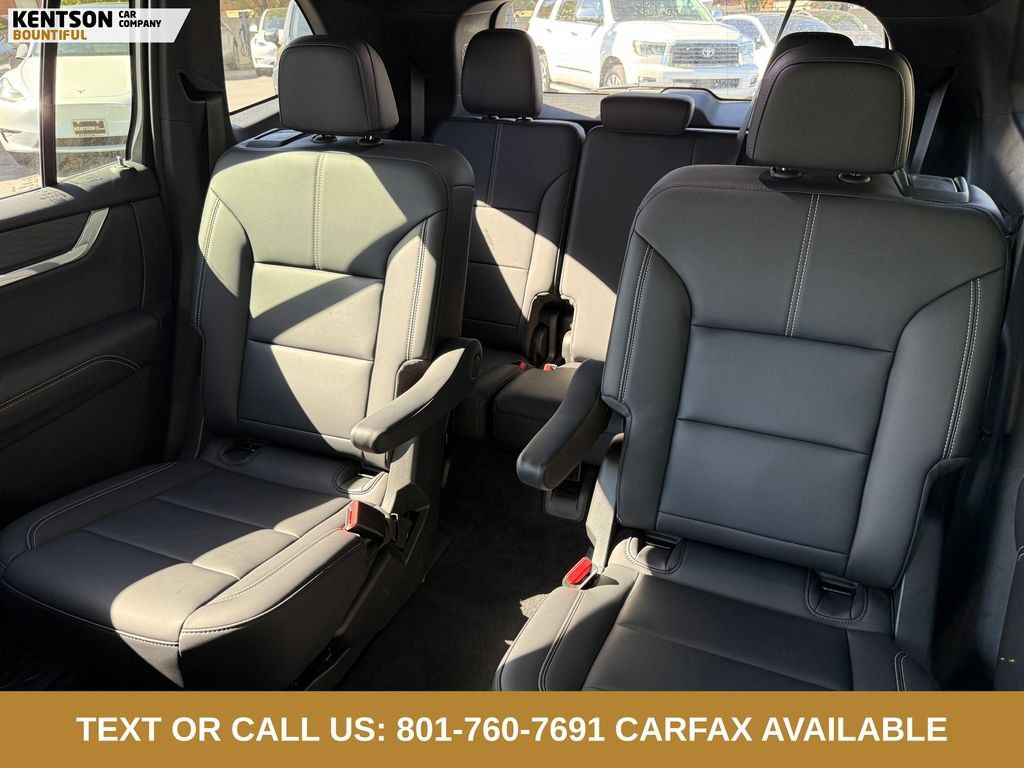 Used 2026 GMC Acadia Elevation w/ Elevation Premium Package AWD/4WD image 31