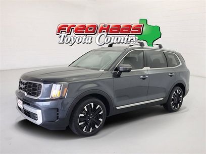 Used 2024 Kia Telluride SX