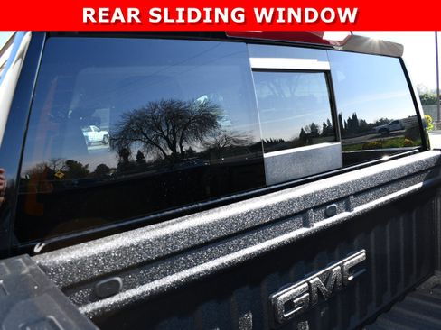 New 2026 GMC Sierra 1500 SLE w/ Preferred Package image 6