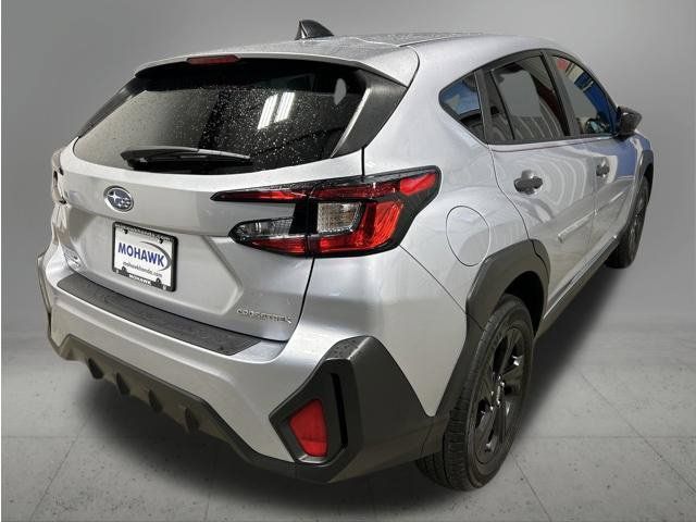 Used 2024 Subaru Crosstrek 2.0i AWD/4WD image 5