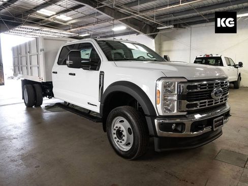 New 2026 Ford F450 XL w/ XL Chrome Package image 1