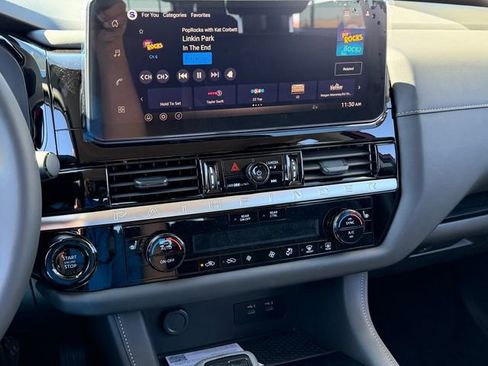 New 2026 Nissan Pathfinder SV AWD/4WD image 19