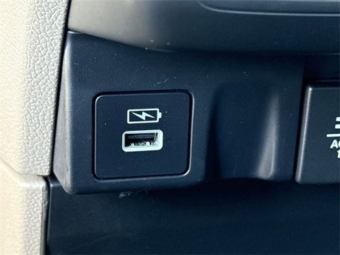 Used 2023 Honda Odyssey Elite image 30