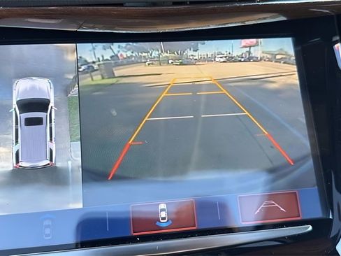 Used 2020 Cadillac Escalade Luxury image 20