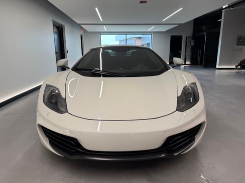 Used 2013 McLaren MP4-12C Spider RWD image 8