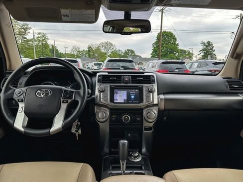 Used 2014 Toyota 4Runner SR5 Premium AWD/4WD image 20