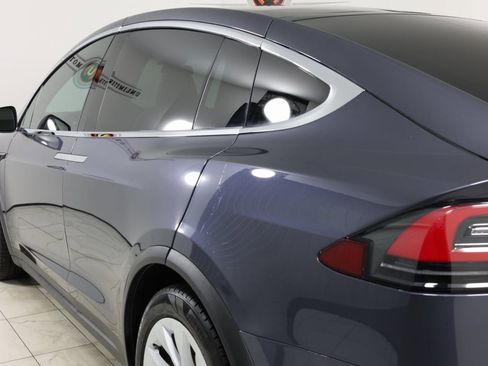 Used 2019 Tesla Model X Performance image 45