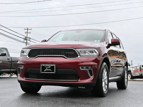 Used 2021 Dodge Durango SXT AWD/4WD image 6