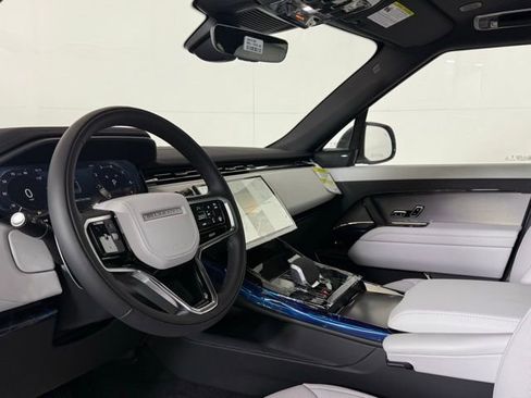New 2026 Land Rover Range Rover Sport SE image 39
