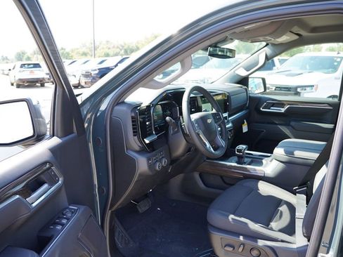 New 2026 Chevrolet Silverado 1500 LT w/ Z71 Off-Road Package image 10