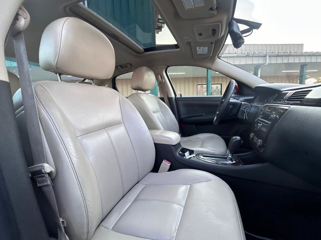 Used 2015 Chevrolet Impala LTZ FWD image 20
