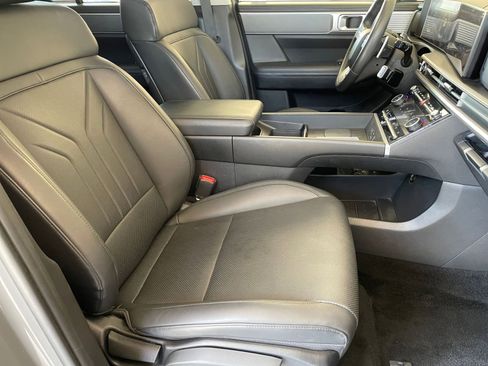 Used 2025 Hyundai Santa Fe SEL image 40