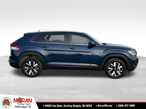 Certified 2023 Volkswagen Atlas Cross Sport SE AWD/4WD image 3