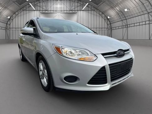Used 2014 Ford Focus SE image 5