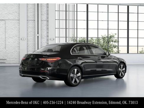Used 2025 Mercedes-Benz C 300 4MATIC Sedan image 21