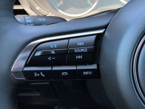 New 2026 MAZDA MAZDA3 Hatchback w/Premium Plus Pkg image 24