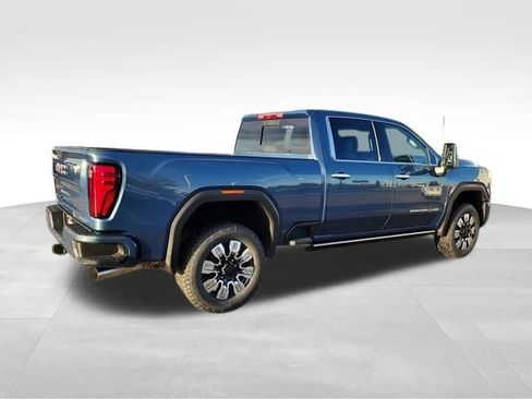 New 2026 GMC Sierra 2500 Denali w/ Denali Reserve Package image 2