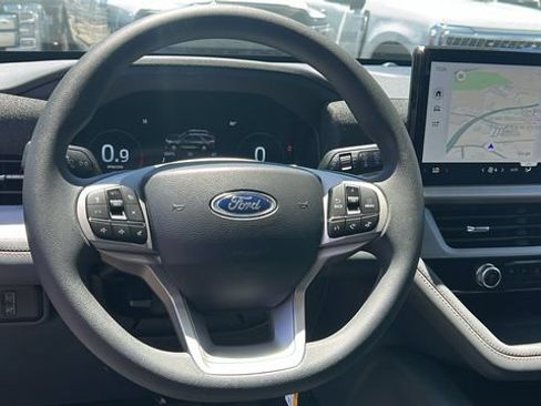 New 2026 Ford Explorer Active RWD image 21
