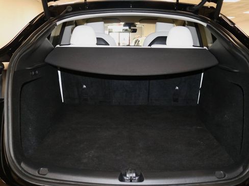 Used 2023 Tesla Model Y Long Range AWD/4WD image 90