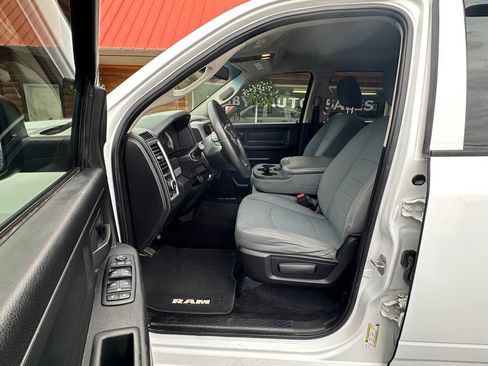 Used 2014 RAM 1500 Express AWD/4WD image 10