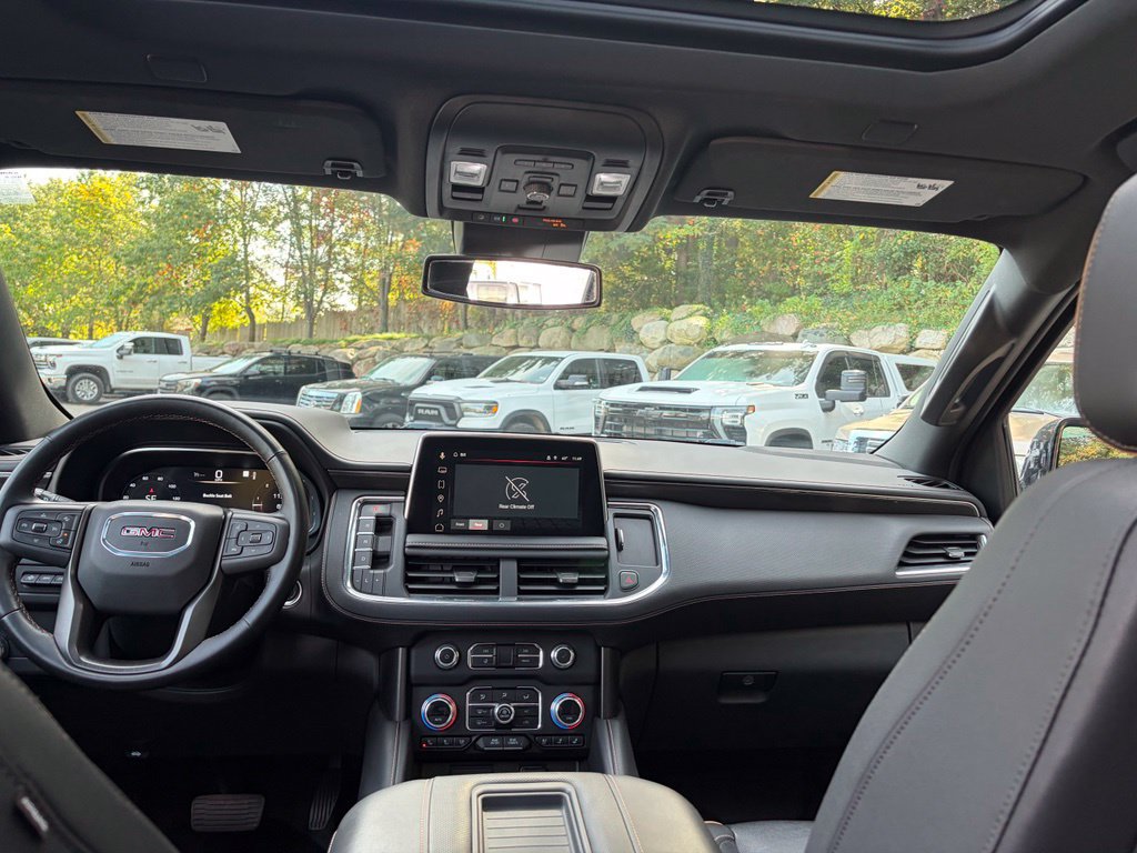 Certified 2023 GMC Yukon XL AT4 w/ AT4 Premium Package AWD/4WD image 30
