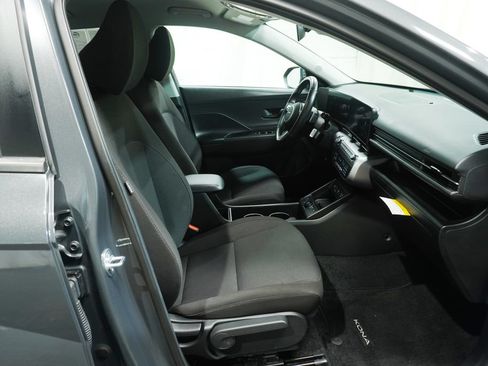 Used 2024 Hyundai Kona SEL w/ Convenience Package AWD/4WD image 12