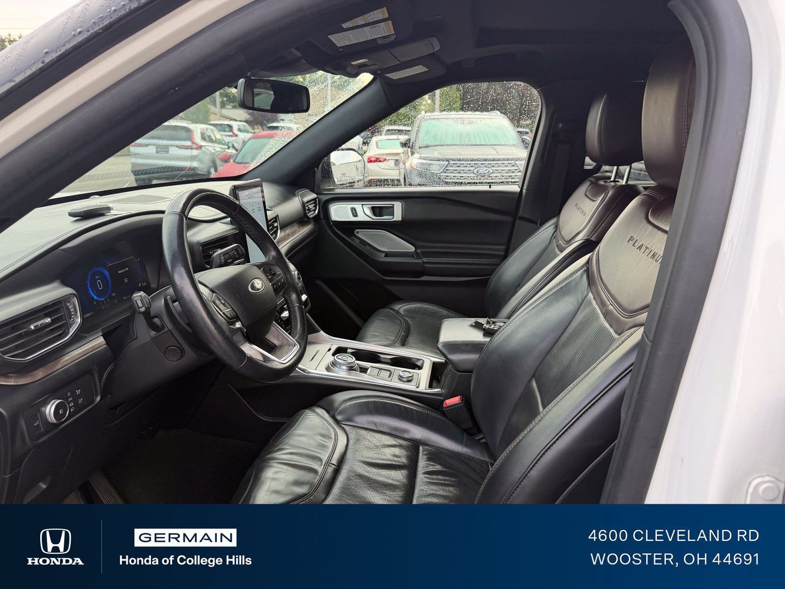 Used 2020 Ford Explorer Platinum w/ Premium Technology Package AWD/4WD image 17