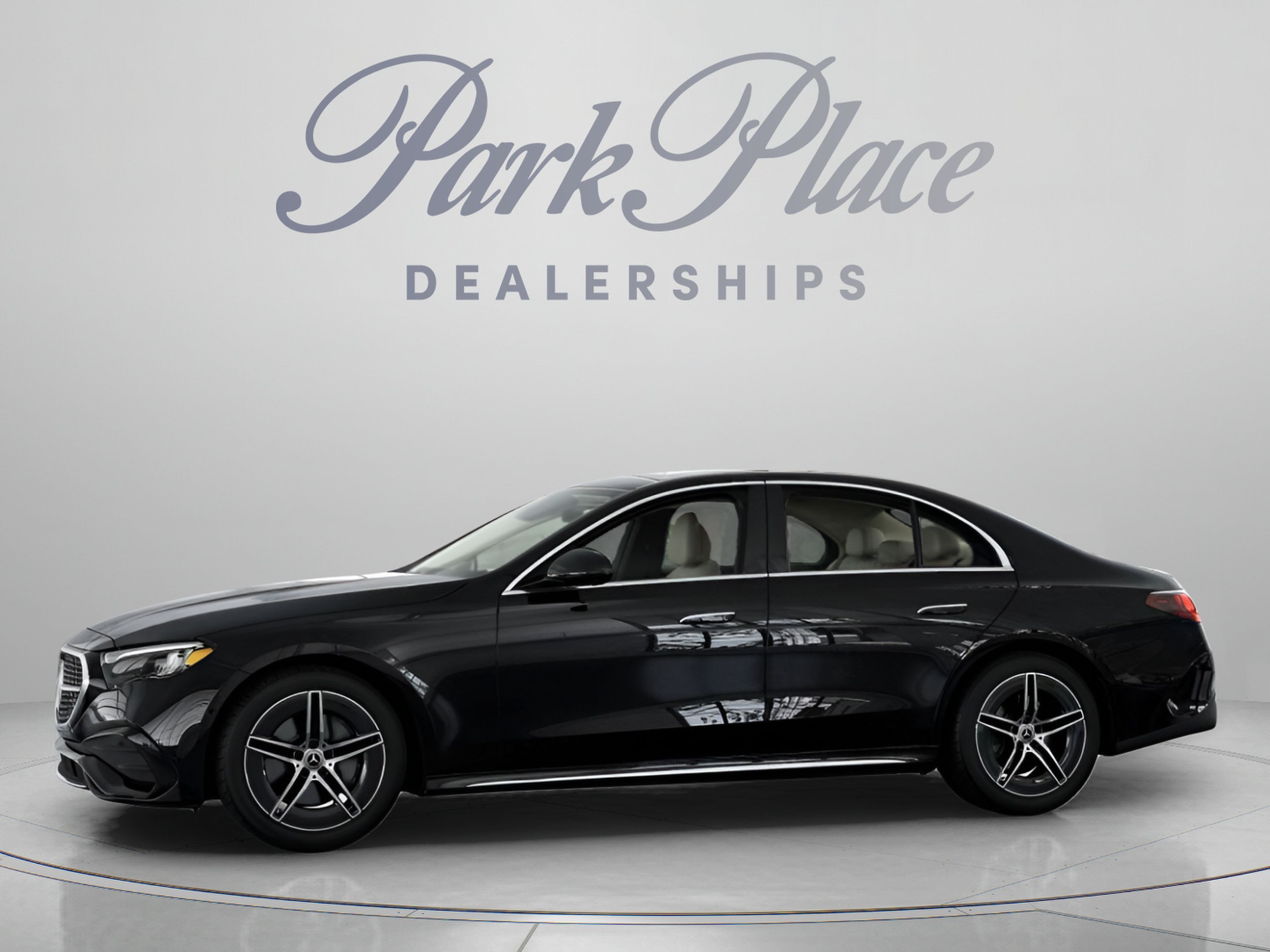 Used 2026 Mercedes-Benz E 350 Sedan image 4