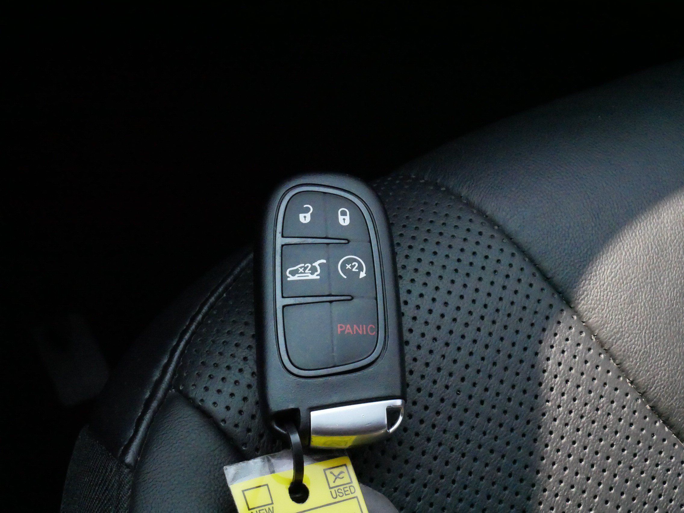 Used 2020 Jeep Cherokee Limited AWD/4WD image 37