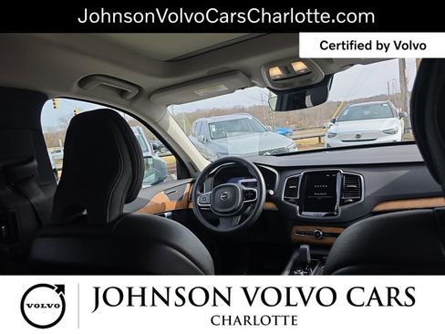 Certified 2025 Volvo XC90 B6 Plus image 11