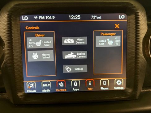 Used 2020 Jeep Gladiator Sport AWD/4WD image 25