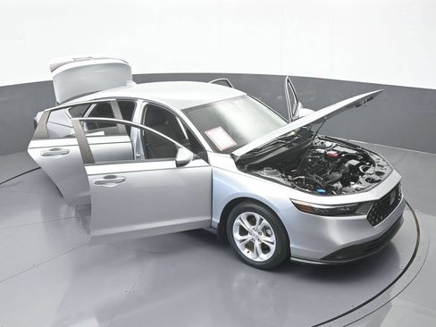 Used 2024 Honda Accord LX image 64