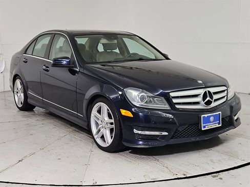 Used 2013 Mercedes-Benz C 250 Sedan image 8