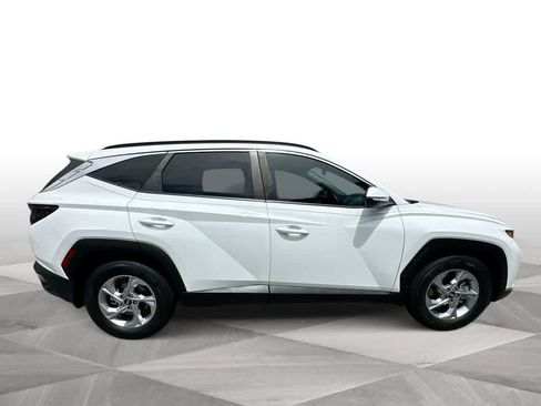Used 2023 Hyundai Tucson SEL FWD image 9