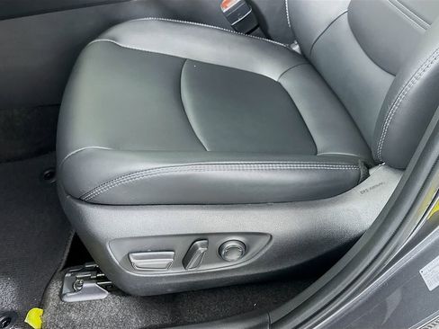 Used 2024 Toyota RAV4 XLE Premium FWD image 19