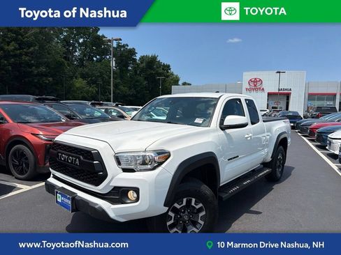 Used 2021 Toyota Tacoma TRD Off-Road w/ Technology Package AWD/4WD image 1