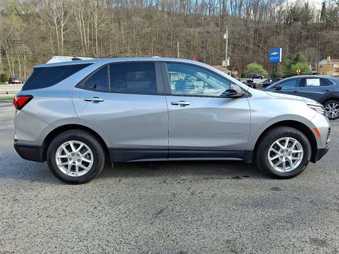 Used 2023 Chevrolet Equinox LS w/ LS Convenience Package image 7