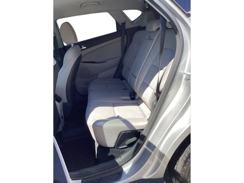 Used 2020 Hyundai Tucson AWD image 12