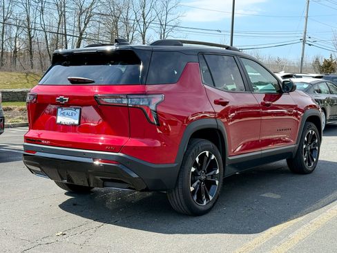 Used 2025 Chevrolet Equinox RS w/ Convenience Package III image 8