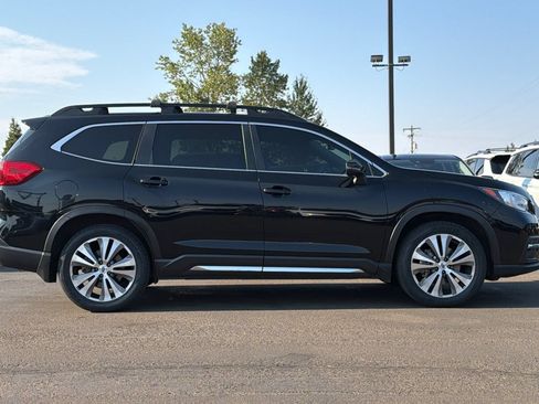 Used 2020 Subaru Ascent Limited w/ Technology Package AWD/4WD image 2