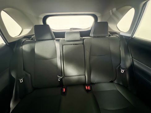 Used 2020 Toyota RAV4 LE FWD image 30