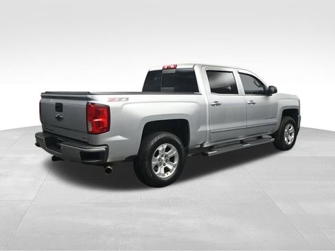 Used 2018 Chevrolet Silverado 1500 LTZ Z71 w/ LTZ Plus Package AWD/4WD image 5