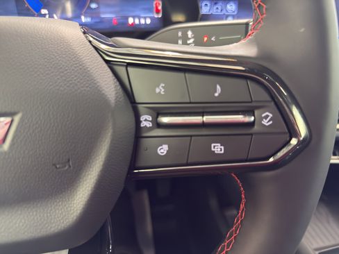 New 2026 Chevrolet Equinox EV RS image 19