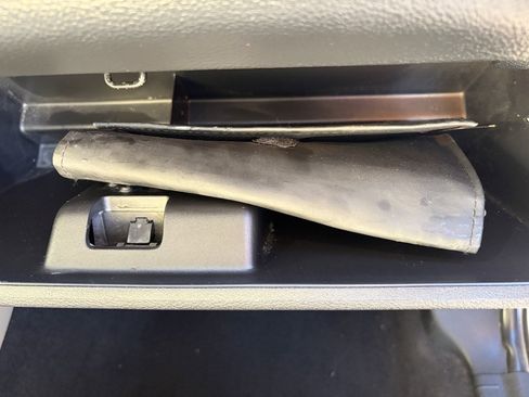 Used 2017 Dodge Journey SXT w/ Safe & Sound Group image 18