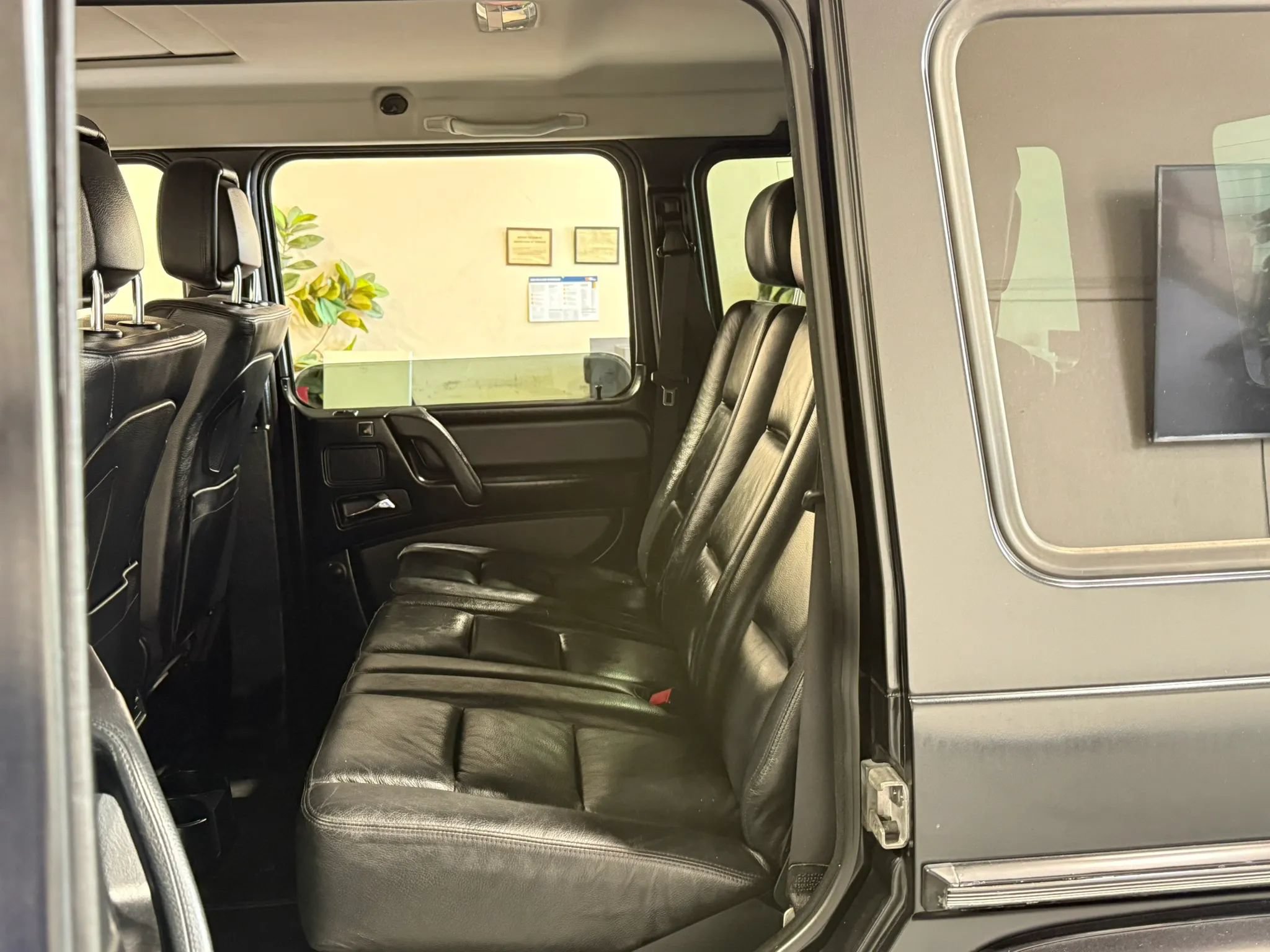 Used 2017 Mercedes-Benz G 550 image 15