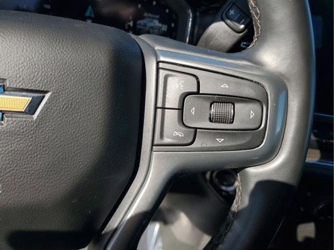 Used 2025 Chevrolet Silverado 1500 LT image 24