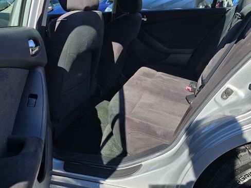 Used 2010 Nissan Altima 2.5 S image 13