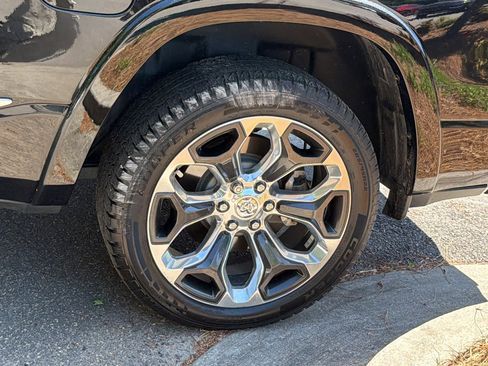 Used 2020 RAM 1500 Limited image 12