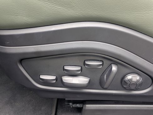Used 2025 Porsche Panamera GTS AWD/4WD image 20